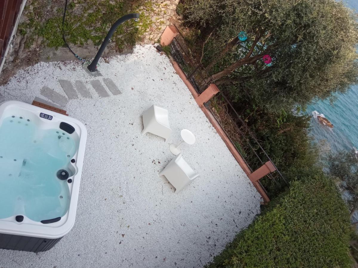 Conca Verde C21- Beach Front Little Villas Pool, Private Jacuzzi Sea View Marina dʼMarina dʼAndora Eksteriør billede