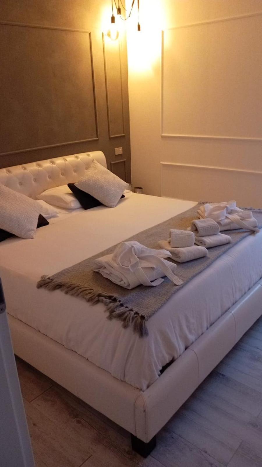 Conca Verde C21- Beach Front Little Villas Pool, Private Jacuzzi Sea View Marina dʼMarina dʼAndora Eksteriør billede